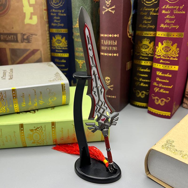 Royal Guard's Claymore Replica - The Legend of Zelda Two-Handed Colossus 1:6 Zinc Alloy | Last Stand Blade Texture & Crimson Accents | Multi-Layer Baked Finish for Lynel Slayers - BlacksmithSONG