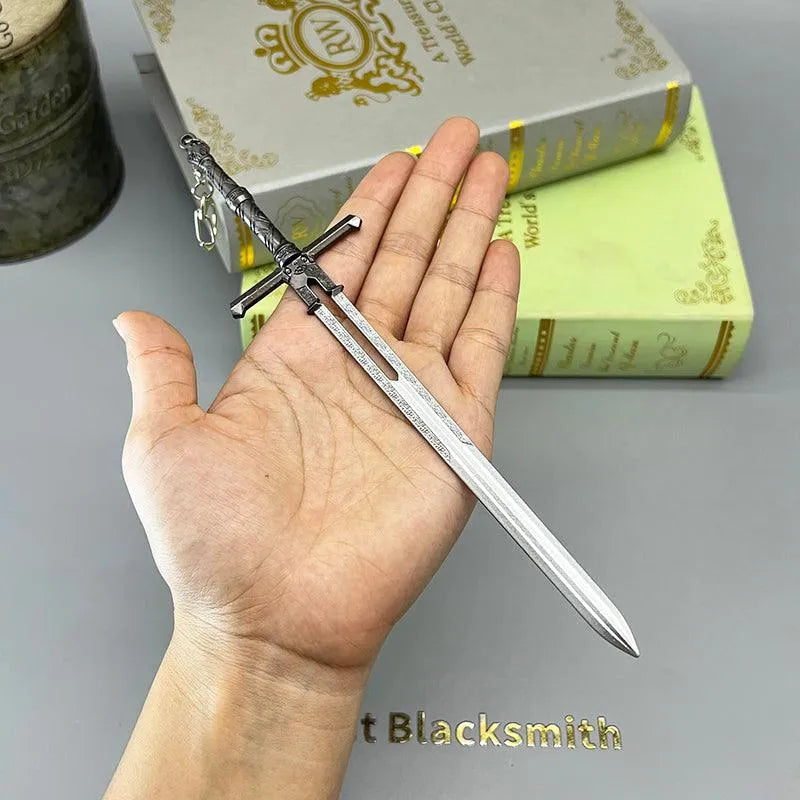Everburn Blade Replica | Baldur's Gate 3 Metal Sword | 1:6 Scale Collectible | BlacksmithSONG - BlacksmithSONG