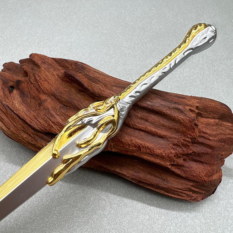 Galadriel's Dagger - LOTR Phial of Light Inspired Pommel 1:6 Zinc Alloy | Mirror of Galadriel Etching | Zinc Alloy Elf-Queen Collectible for Golden Wood Fans - BlacksmithSONG