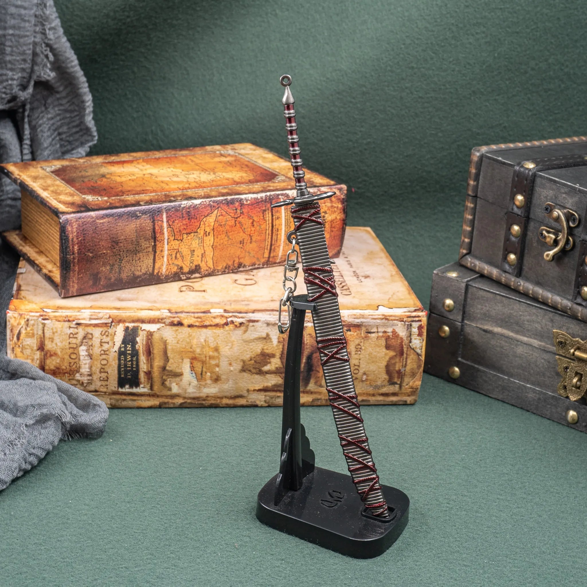 Divine Slasher Replica | Monster Hunter World Sword | 1:6 Scale