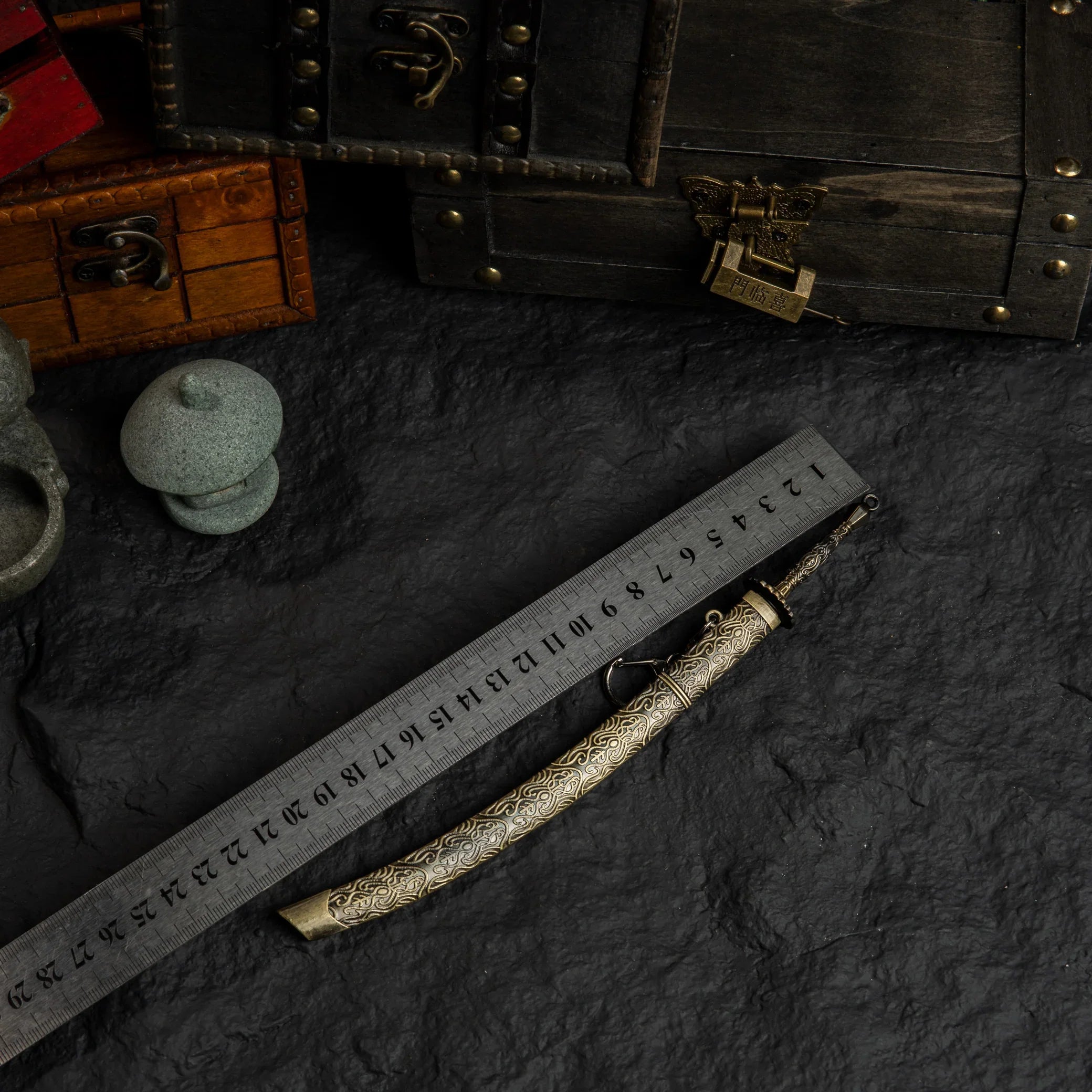 Meteoric Ore Blade replica placed next to a ruler showing a length of approximately 22cm.