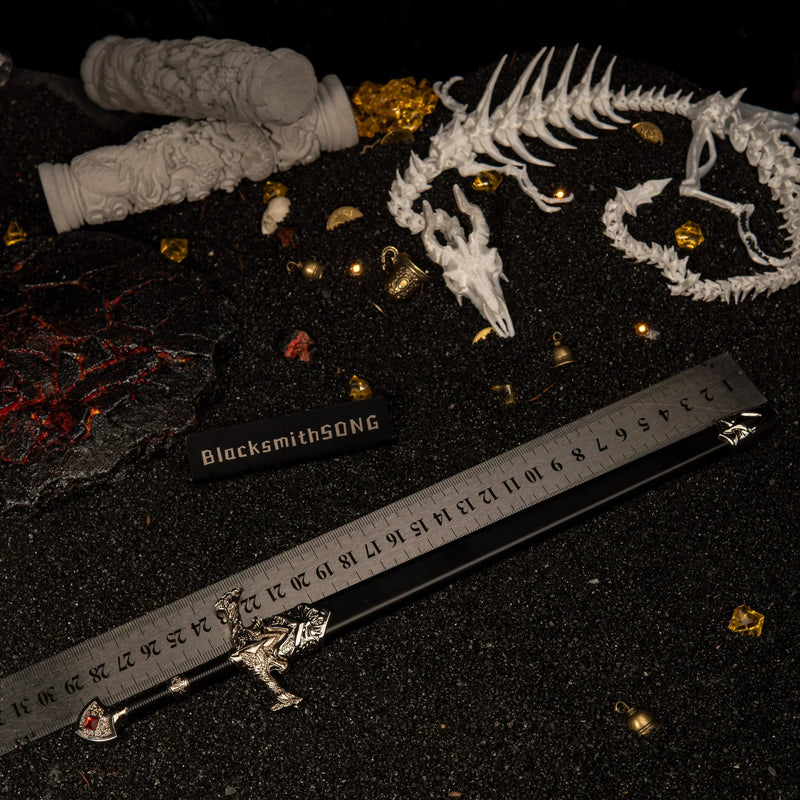 Blackfyre replica — size chart, 30cm / 11.8 inches.