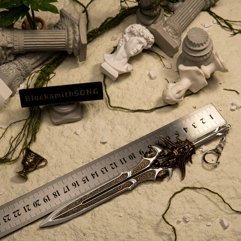 Blade of Olympus replica — size chart, 21cm / 8.3 inches.
