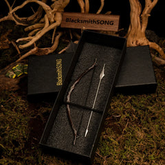 Bow of the Galadhrim replica — in its foam-lined gift box with the matching arrow.