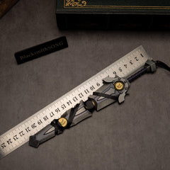 Armageddon replica — size chart, 22cm / 8.7 inches, 1:6 scale.