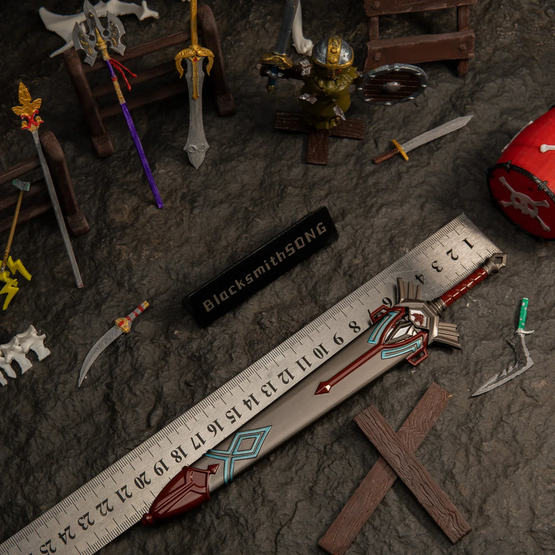Royal Guard's Sword replica — size chart, 21cm / 8.3 inches.
