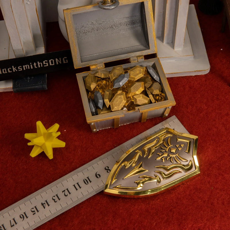 Royal Shield replica — size chart, 9.5cm / 3.7 inches.